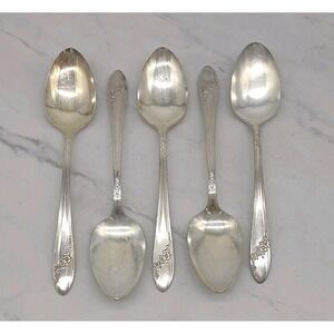 5 Oneida Community QUEEN BESS 1946 Place Spoons Tablespoons Tutor Plate 8 1/4